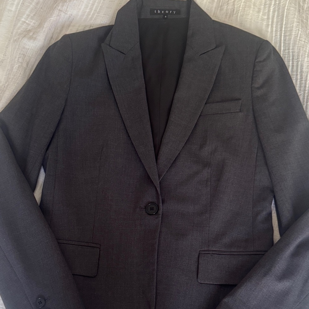 Theory Women’s Gray Blazer